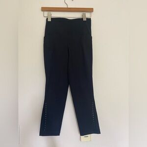 Lululemon leggings with pockets size 4